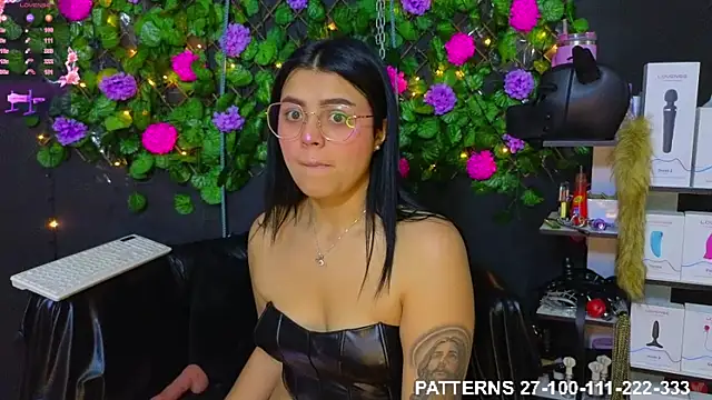 Sweett Mollyy online show from 28, 3, 2026