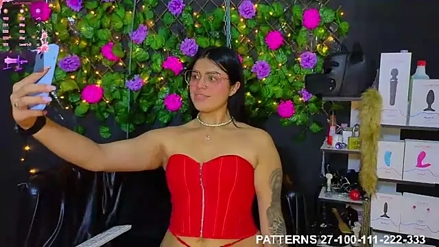 Sweett Mollyy online show from 14, 4, 2026