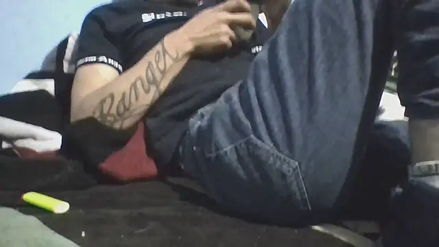 Snapshot of Leonul chatting on 5, 12, 2025 Leonul online show from 5, 12, 2025