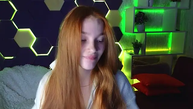 erikabrian online show from 18, 12, 2024