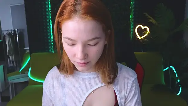 erikabrian online show from 29, 12, 2024