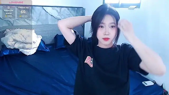 Lin SiYee online show from 26, 10, 2025