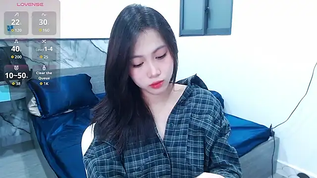 Lin SiYee online show from 31, 10, 2025