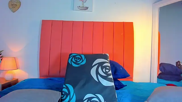 valen rose0 online show from 1, 10, 2025