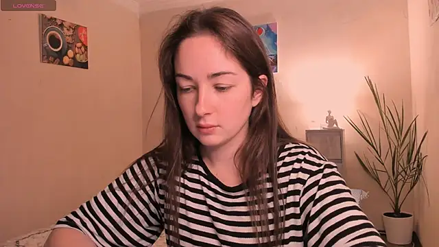 cClandesTina online show from 14, 10, 2025