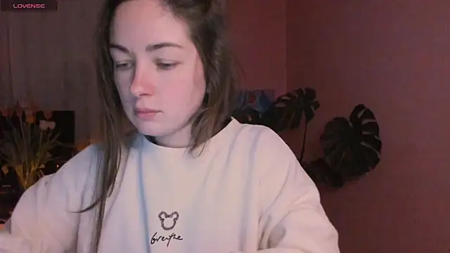 cClandesTina online show from 12, 3, 2025