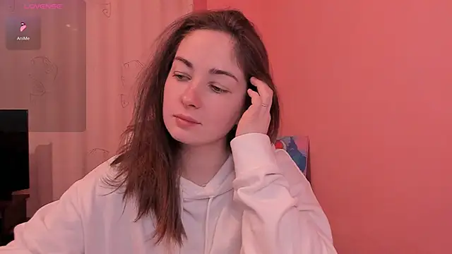 cClandesTina online show from 5, 3, 2025