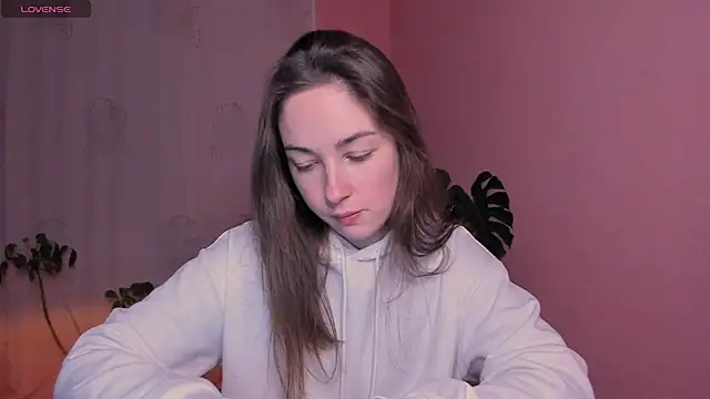 cClandesTina online show from 18, 3, 2025