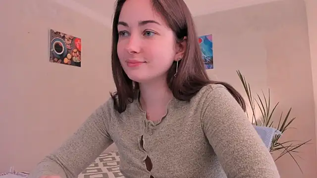 cClandesTina online show from 19, 9, 2025