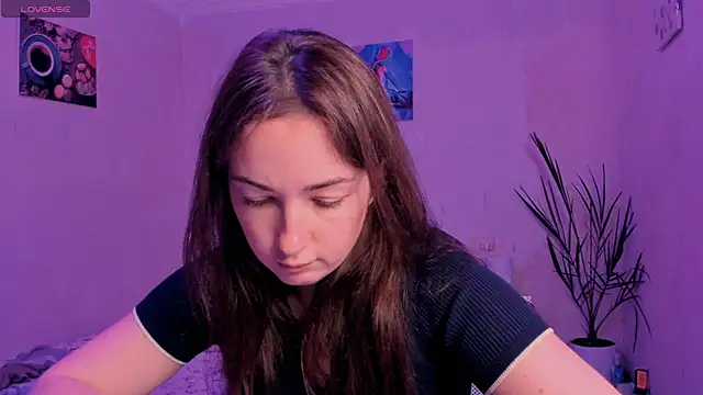 cClandesTina online show from 11, 10, 2025