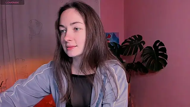 cClandesTina online show from 13, 3, 2025