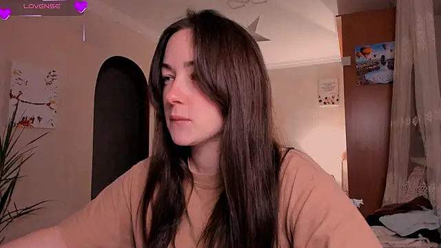 cClandesTina online show from 2, 3, 2026