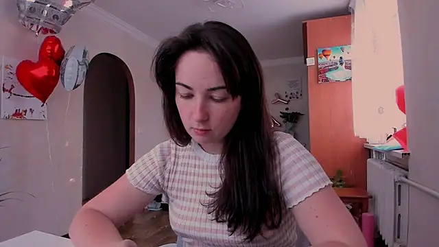 cClandesTina online show from 10, 7, 2026