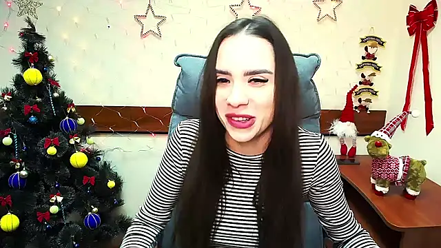 Snapshot of _your_fantasy_girl chatting on 20, 12, 2024 your fantasy girl online show from 20, 12, 2024