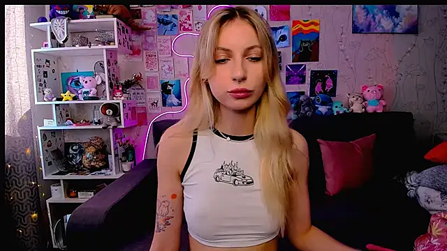 Snapshot of Maria_Hunt chatting on 6, 2, 2025 Maria Hunt online show from 6, 2, 2025