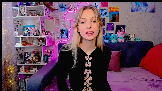 Snapshot of Maria_Hunt chatting on 27, 2, 2025 Maria Hunt online show from 27, 2, 2025