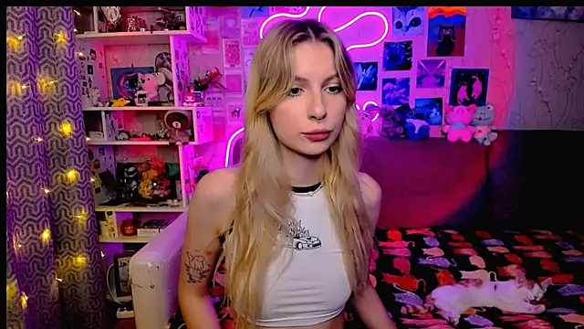 Snapshot of Maria_Hunt chatting on 31, 1, 2025 Maria Hunt online show from 31, 1, 2025