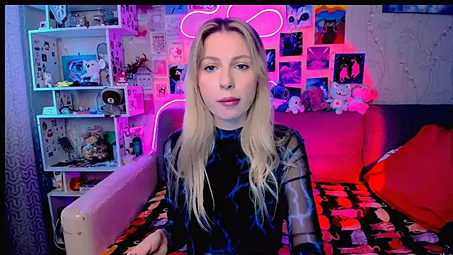 Snapshot of Maria_Hunt chatting on 17, 1, 2025 Maria Hunt online show from 17, 1, 2025