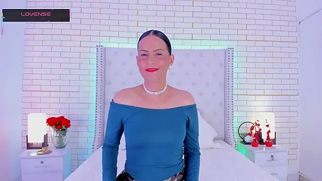 Coco Balenciaga  online show from 23, 5, 2026