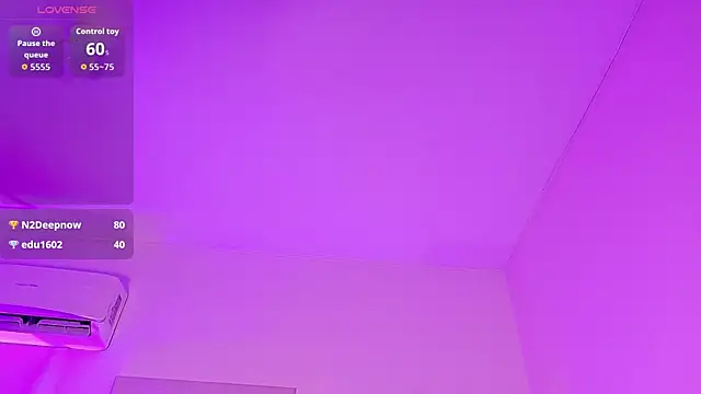 littleebluee online show from 3, 7, 2026