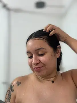 Snapshot of Pretty_Isadora chatting on 8, 7, 2026 Pretty Isadora online show from 8, 7, 2026