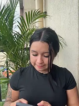 Pretty Isadora online show from 16, 1, 2026