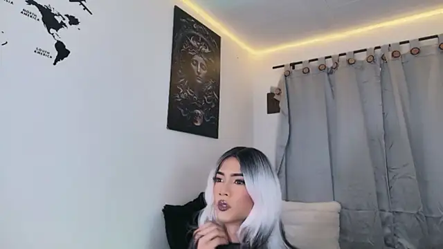 Snapshot of Stefhania_susej chatting on 13, 11, 2025 Stefhania susej online show from 13, 11, 2025