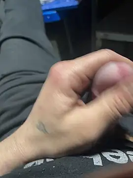 joeycbigcock online show from 25, 2, 2025