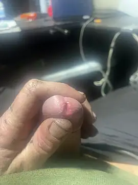 joeycbigcock online show from 10, 3, 2025