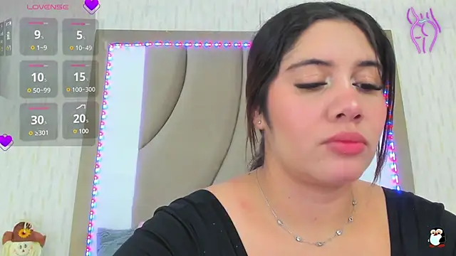 ThyaraJhons online show from 30, 10, 2025