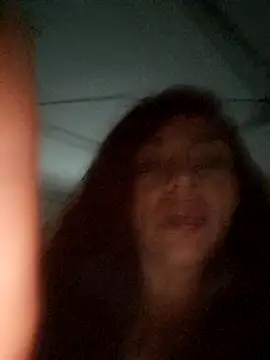 Samantabrown  online show from 16, 10, 2025