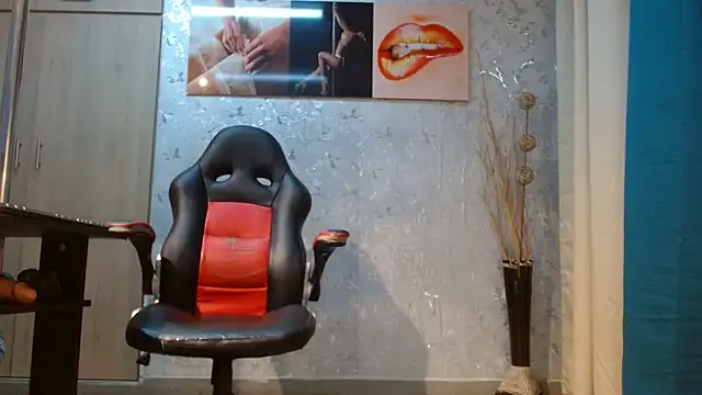 Samantabrown  online show from 12, 3, 2026