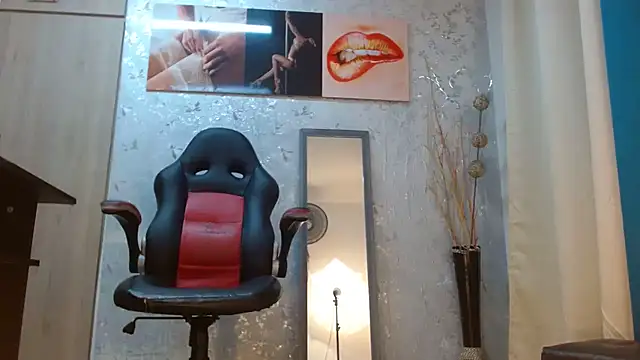 Samantabrown  online show from 5, 3, 2026