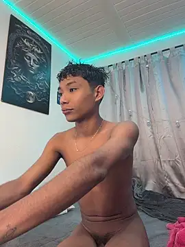 Snapshot of alejo_cute chatting on 11, 7, 2026 alejo cute online show from 11, 7, 2026