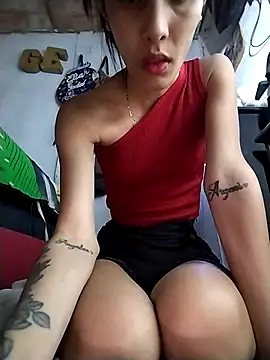 The-quee22 online show from 16, 12, 2025