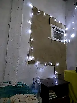 The-quee22 online show from 9, 9, 2025