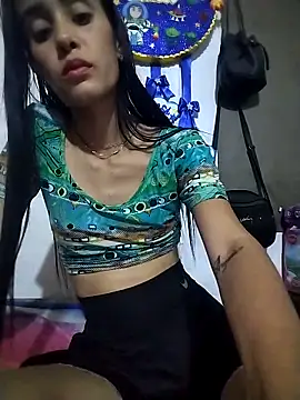 The-quee22 online show from 6, 11, 2025