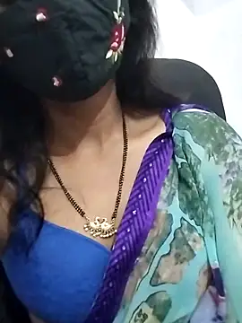 Snapshot of Triveni-Lovely chatting on 9, 5, 2026 Triveni-Lovely online show from 9, 5, 2026