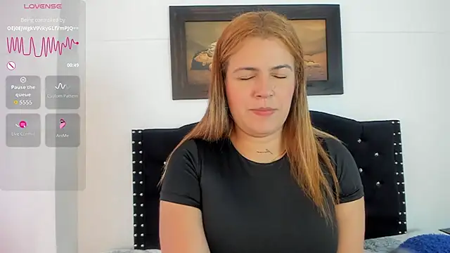 Snapshot of Alexandra_Torress chatting on 28, 11, 2025 Alexandra Torress online show from 28, 11, 2025