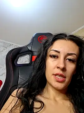 loryyy sexyyy online show from 4, 11, 2025