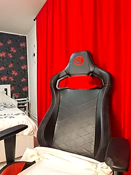 loryyy sexyyy online show from 7, 4, 2026