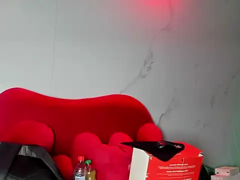 Amy hoy69 online show from 10, 10, 2025