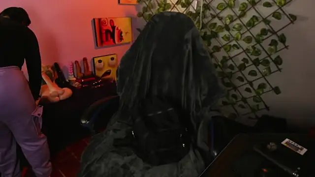 Amy hoy69 online show from 7, 1, 2026