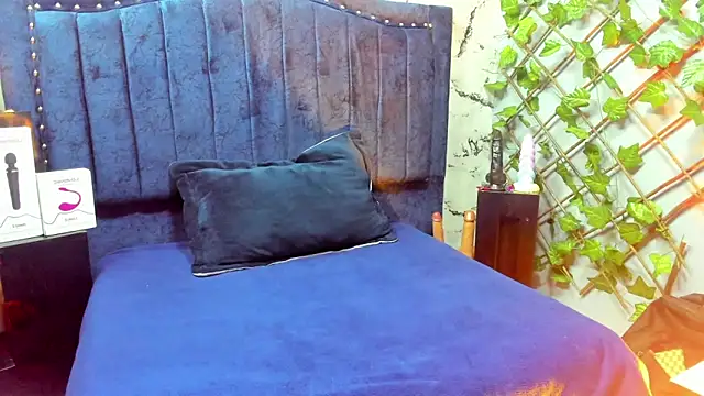 Amy hoy69 online show from 19, 3, 2026