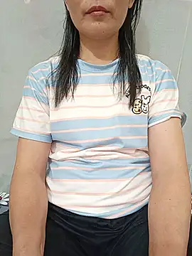 Snapshot of Asian_girl13 chatting on 14, 7, 2026 Asian girl13 online show from 14, 7, 2026