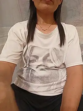 Snapshot of Asian_girl13 chatting on 2, 7, 2026 Asian girl13 online show from 2, 7, 2026