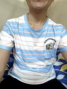 Asian girl13 online show from 17, 12, 2025