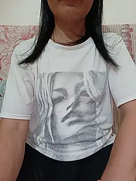 Asian girl13 online show from 3, 6, 2026