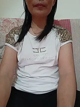 Snapshot of Asian_girl13 chatting on 14, 6, 2026 Asian girl13 online show from 14, 6, 2026