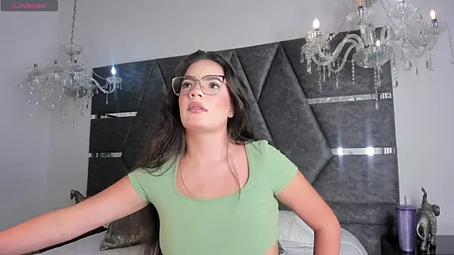 IsabellaGrey19 online show from 22, 9, 2025